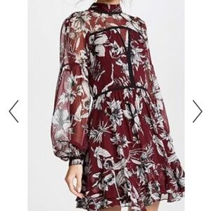 Detailed sleeve above the knee dress